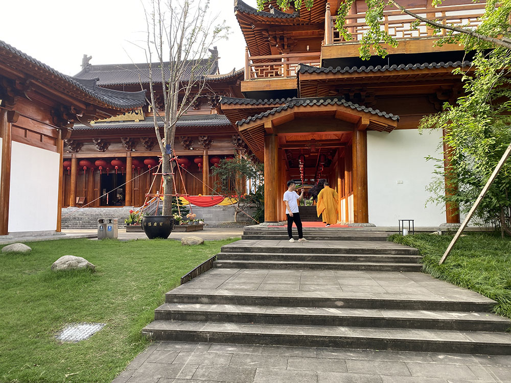 宁波寺庙鸟瞰图设计技巧，俯视视角展现整体气势
