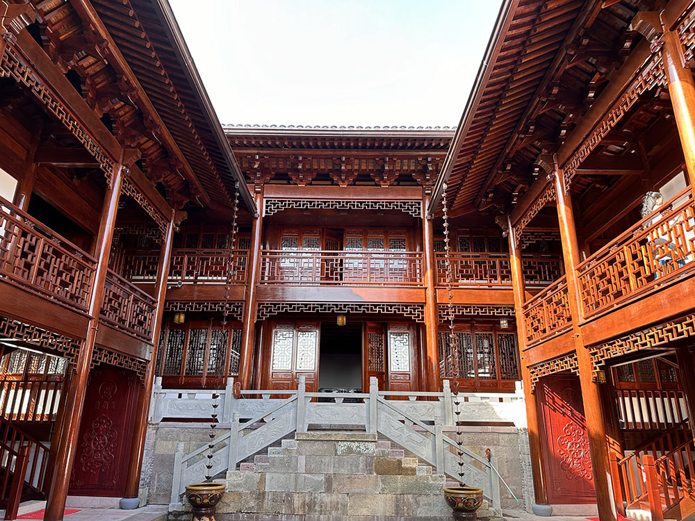 宁波寺庙殿堂设计与装修，耐久与庄严的平衡艺术