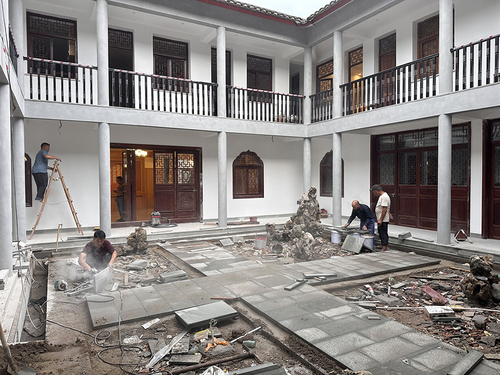 杭州寺院总体规划方案，停车区、放生池与建筑群的合理布局